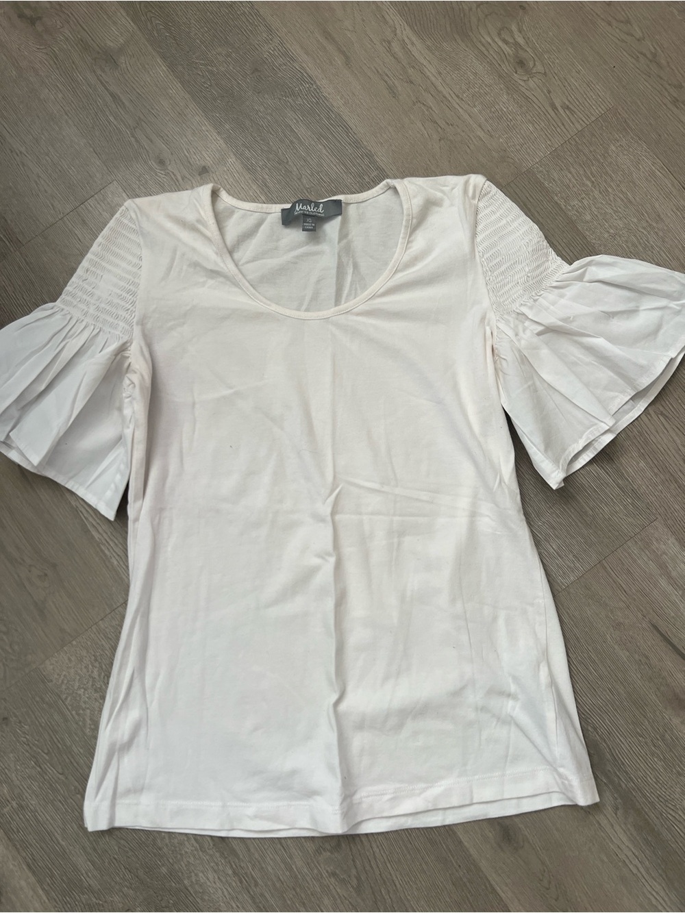 Flutter Ruffle short sleeve top